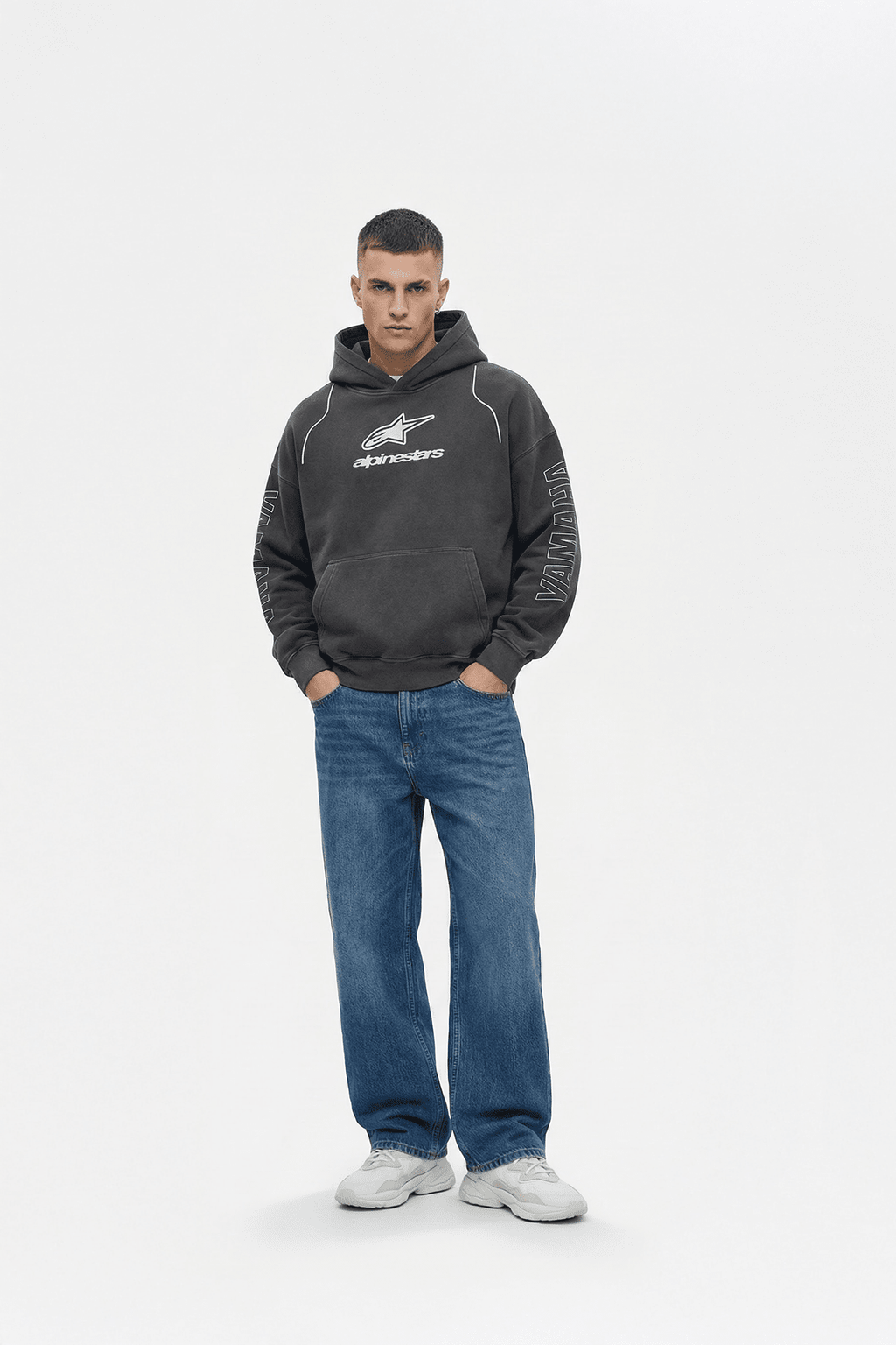 Men's Alpinestars Yamaha hoodie with racing logo, streetwear style from revnhaus